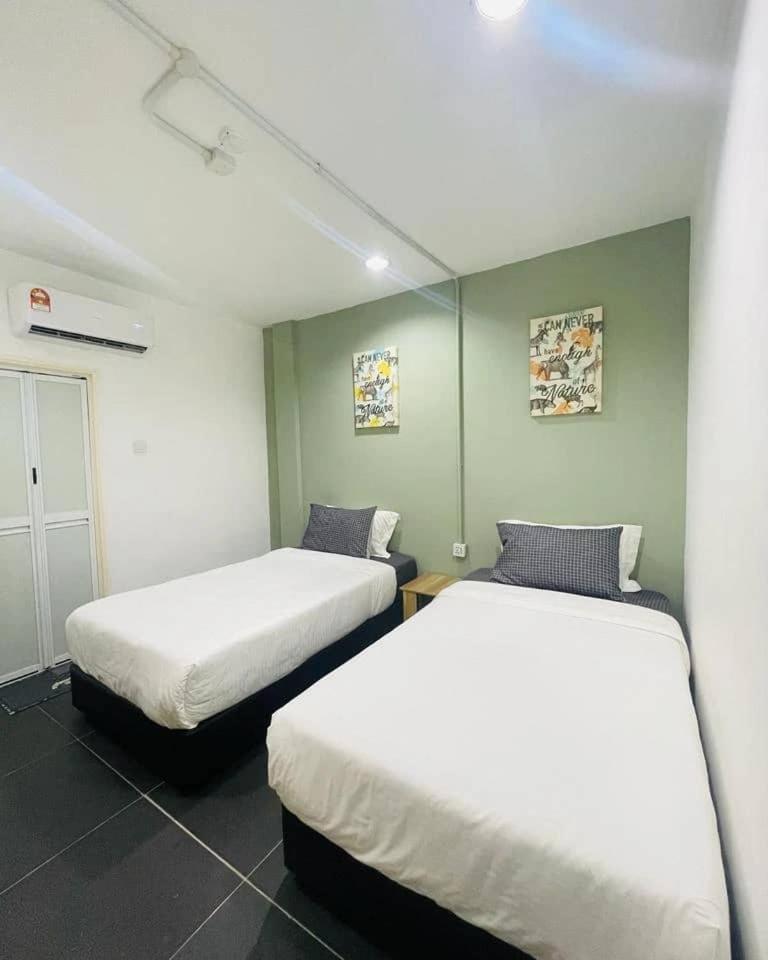 Halo Rooms Hotel Wakaf Bharu Buitenkant foto